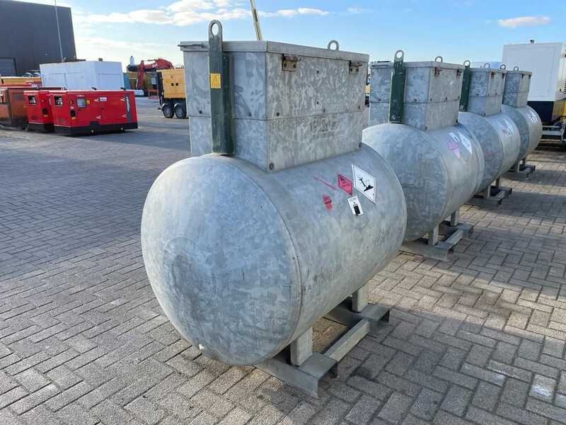 Dieseltank Rietberg 1000 liter Dieseltank Gegalvaniseerd IBC - Δεξαμενή αποθήκευσης: φωτογραφία 4 Dieseltank Rietberg 1000 liter Dieseltank Gegalvaniseerd IBC - Δεξαμενή αποθήκευσης: φωτογραφία 4