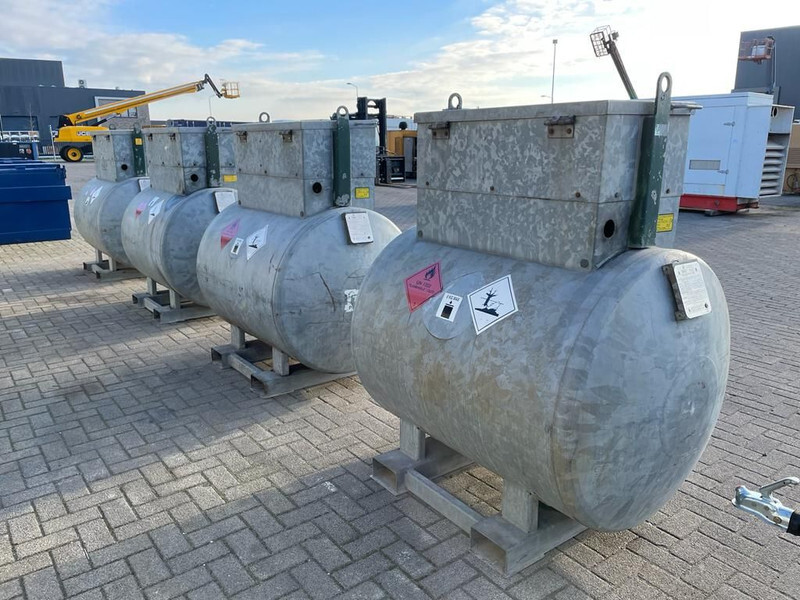 Dieseltank Rietberg 1000 liter Dieseltank Gegalvaniseerd - Δεξαμενή αποθήκευσης: φωτογραφία 5 Dieseltank Rietberg 1000 liter Dieseltank Gegalvaniseerd - Δεξαμενή αποθήκευσης: φωτογραφία 5