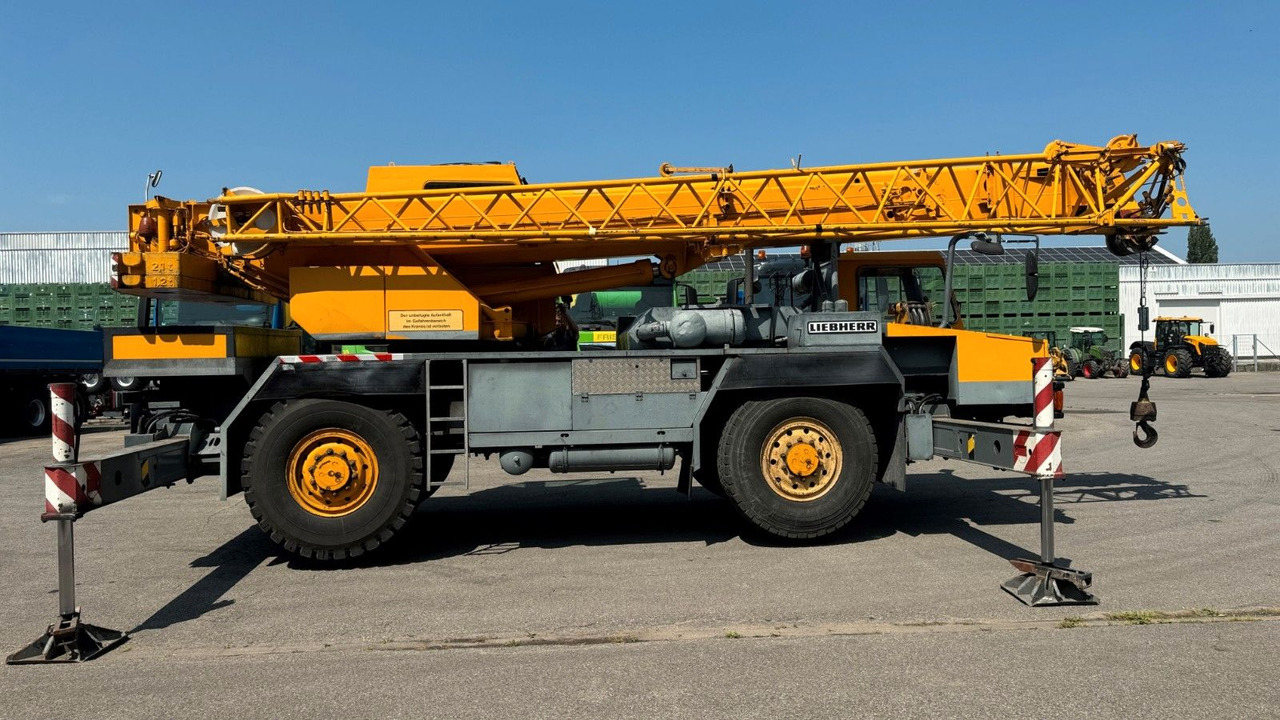 Liebherr LTM 1025 Mobilkran 40m Doppelklappspitze - Φορτηγό με γερανό: φωτογραφία 4 Liebherr LTM 1025 Mobilkran 40m Doppelklappspitze - Φορτηγό με γερανό: φωτογραφία 4