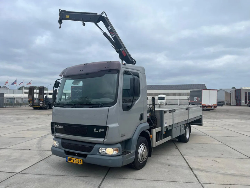 DAF LF 45 FA - Φορτηγό με γερανό, Φορτηγό με ανοιχτή καρότσα: φωτογραφία 1 DAF LF 45 FA - Φορτηγό με γερανό, Φορτηγό με ανοιχτή καρότσα: φωτογραφία 1