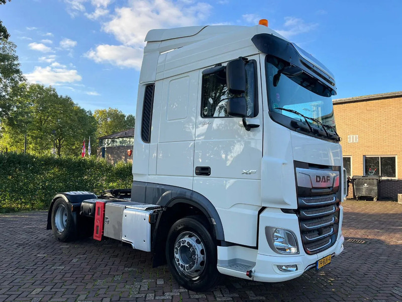 DAF XF 450 FT - Τράκτορας: φωτογραφία 1 DAF XF 450 FT - Τράκτορας: φωτογραφία 1
