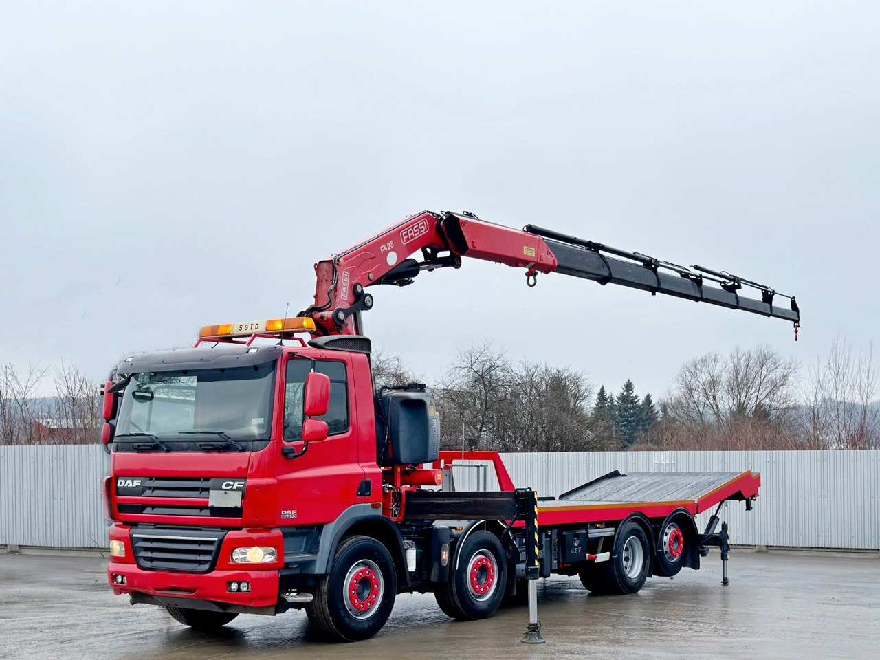 DAF 85.510*ABSCHLEPPWAGEN 8,00m+ FASSI F4 A.2.26 - Φορτηγό με γερανό: φωτογραφία 4 DAF 85.510*ABSCHLEPPWAGEN 8,00m+ FASSI F4 A.2.26 - Φορτηγό με γερανό: φωτογραφία 4