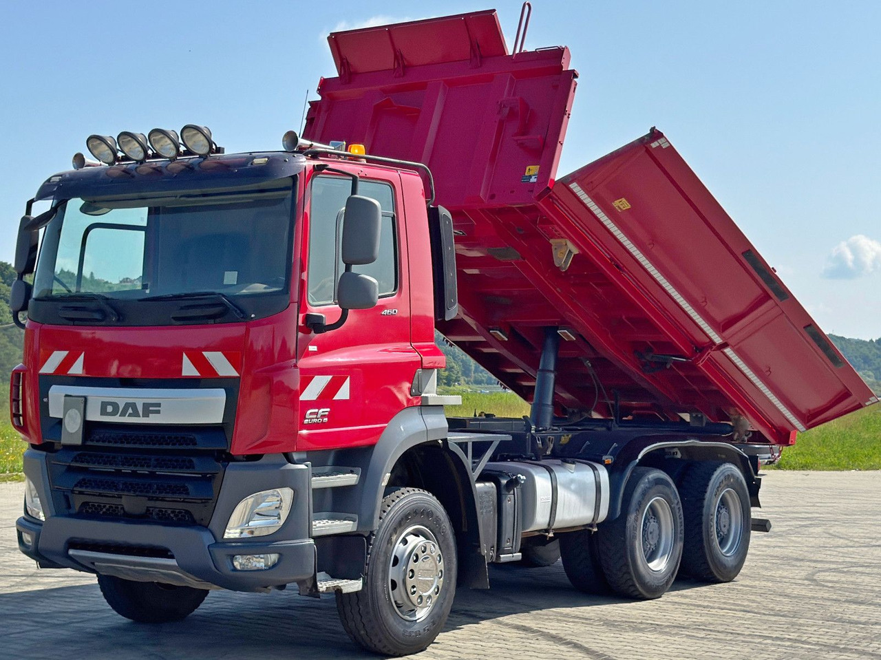 DAF CF 480 * Kipper 4,85 m + BORDMATIC/ 6x4 * TOP - Φορτηγό ανατρεπόμενο, Φορτηγό με γερανό: φωτογραφία 3 DAF CF 480 * Kipper 4,85 m + BORDMATIC/ 6x4 * TOP - Φορτηγό ανατρεπόμενο, Φορτηγό με γερανό: φωτογραφία 3