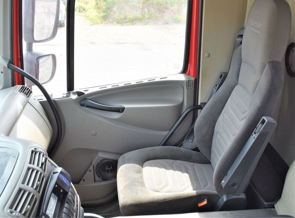 Leasing DAF CF 85.410 Pritsche 6,80m + KRAN / FUNK/8x4  DAF CF 85.410 Pritsche 6,80m + KRAN / FUNK/8x4: φωτογραφία 10