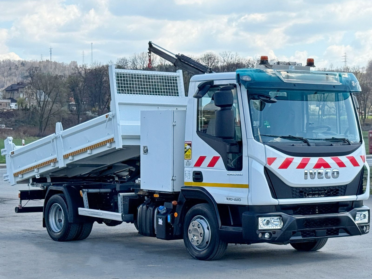 Iveco Eurocargo 100-220 *PC 1500 A * TOPZUSTAND - Φορτηγό με γερανό: φωτογραφία 4 Iveco Eurocargo 100-220 *PC 1500 A * TOPZUSTAND - Φορτηγό με γερανό: φωτογραφία 4