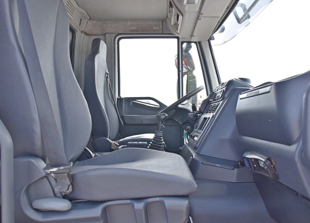 Φορτηγό με γερανό, Φορτηγό ανατρεπόμενο Iveco TRAKKER 360 * Kipper 5,60m* KRAN /FUNK * 6x4: φωτογραφία 11