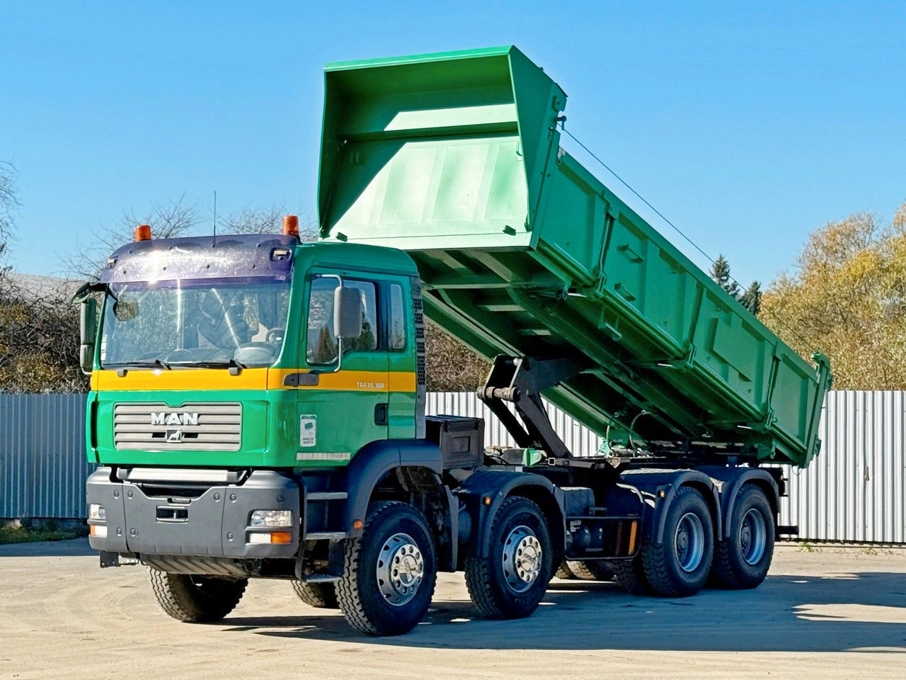 MAN TGA 35.360 * KIPPER 6,10 m + BORDMATIC / 8x4*TOP - Φορτηγό ανατρεπόμενο, Φορτηγό με γερανό: φωτογραφία 1 MAN TGA 35.360 * KIPPER 6,10 m + BORDMATIC / 8x4*TOP - Φορτηγό ανατρεπόμενο, Φορτηγό με γερανό: φωτογραφία 1