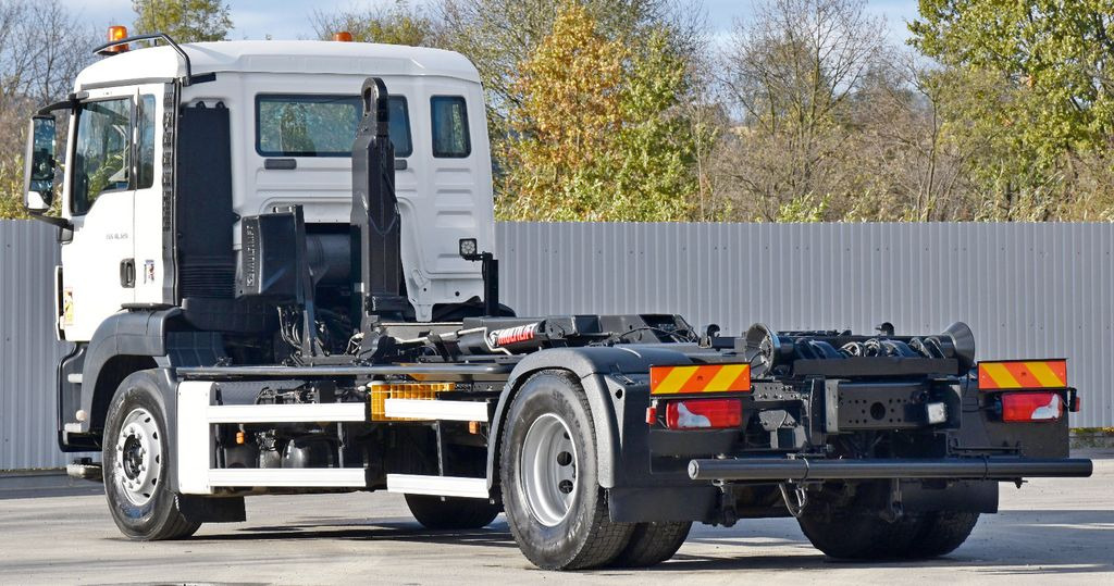 MAN TGS 18.320 Abrollkipper * Top Zustand! MAN TGS 18.320 Abrollkipper * Top Zustand! - Φορτηγό φόρτωσης γάντζου: φωτογραφία 4 MAN TGS 18.320 Abrollkipper * Top Zustand! MAN TGS 18.320 Abrollkipper * Top Zustand! - Φορτηγό φόρτωσης γάντζου: φωτογραφία 4