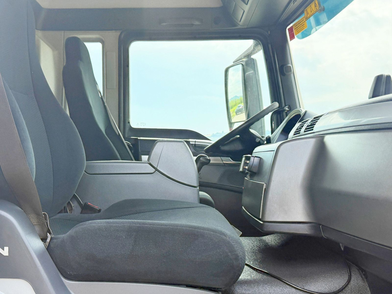 Leasing MAN TGS 26.400 * HIAB X-HIDUO 188 E-3 + FUNK * 6x4 MAN TGS 26.400 * HIAB X-HIDUO 188 E-3 + FUNK * 6x4: φωτογραφία 12 Leasing MAN TGS 26.400 * HIAB X-HIDUO 188 E-3 + FUNK * 6x4 MAN TGS 26.400 * HIAB X-HIDUO 188 E-3 + FUNK * 6x4: φωτογραφία 12