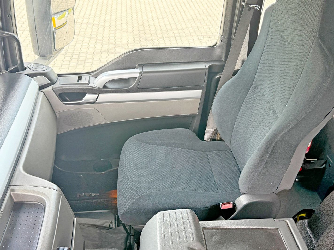 Leasing MAN TGS 26.400 * HIAB X-HIDUO 188 E-3 + FUNK * 6x4 MAN TGS 26.400 * HIAB X-HIDUO 188 E-3 + FUNK * 6x4: φωτογραφία 11 Leasing MAN TGS 26.400 * HIAB X-HIDUO 188 E-3 + FUNK * 6x4 MAN TGS 26.400 * HIAB X-HIDUO 188 E-3 + FUNK * 6x4: φωτογραφία 11