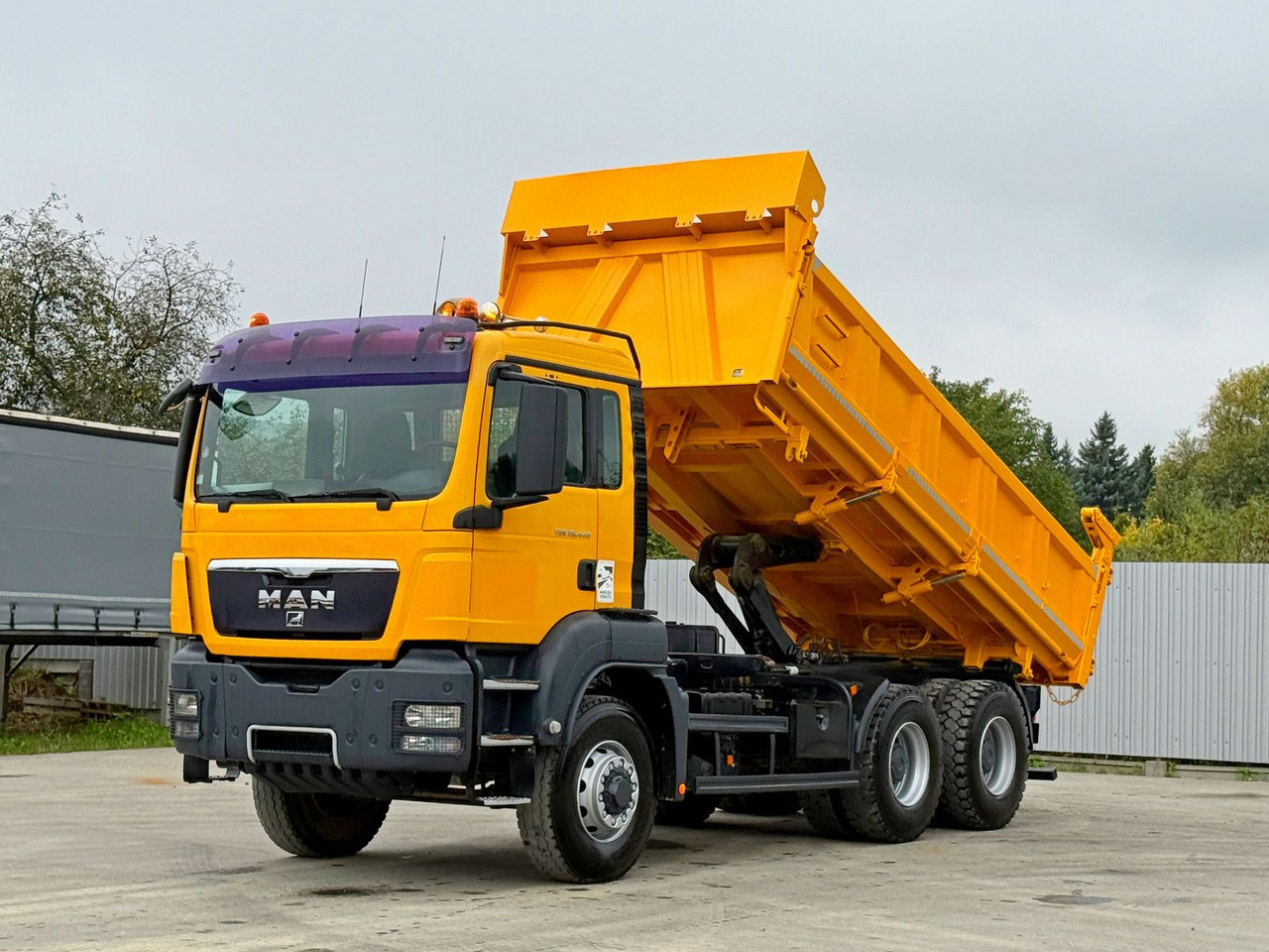MAN TGS 26.440 * Kipper 5,20m+BORDMATIC * 6x6 * TOP - Φορτηγό ανατρεπόμενο, Φορτηγό με γερανό: φωτογραφία 2 MAN TGS 26.440 * Kipper 5,20m+BORDMATIC * 6x6 * TOP - Φορτηγό ανατρεπόμενο, Φορτηγό με γερανό: φωτογραφία 2