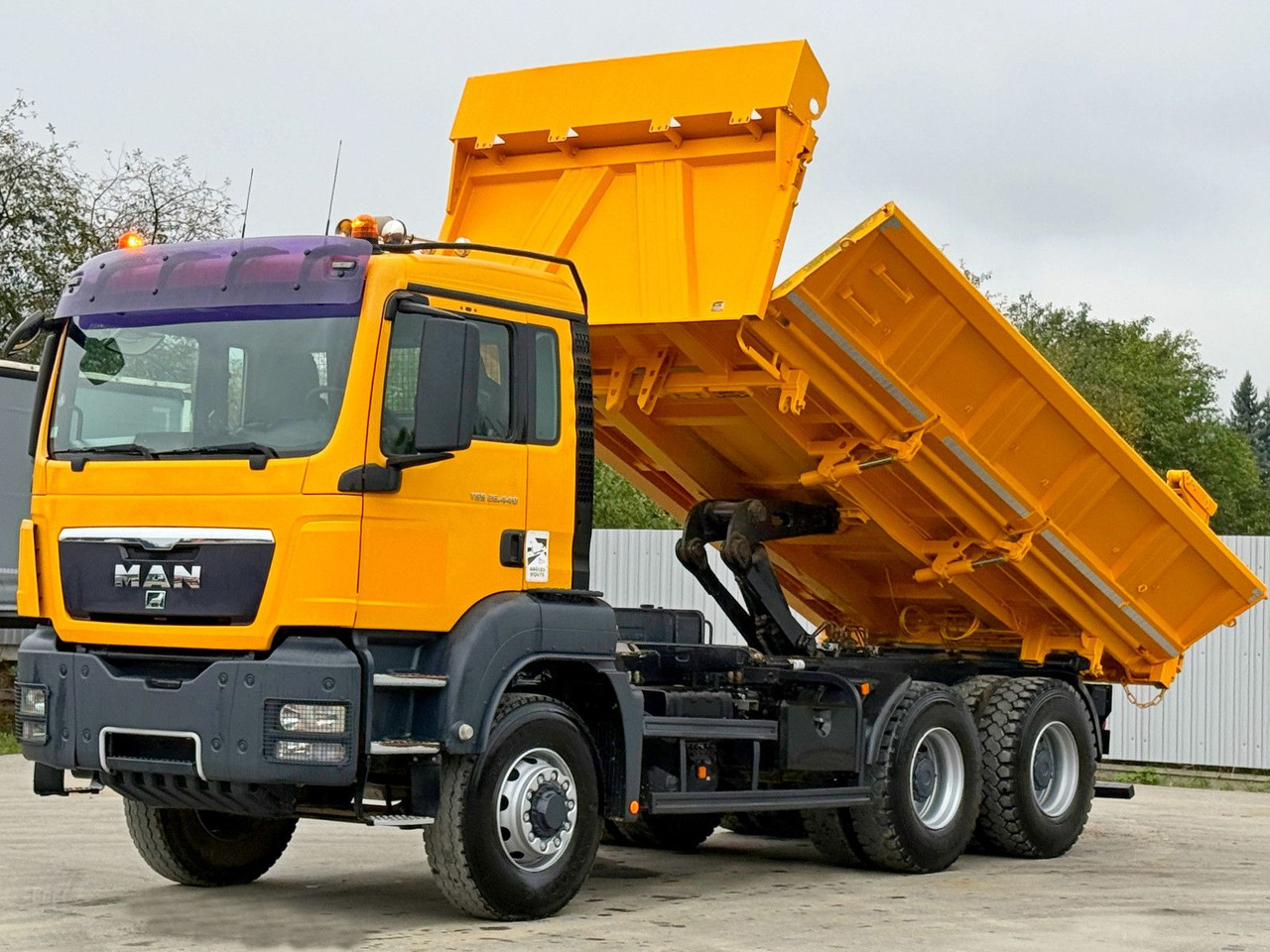 MAN TGS 26.440 * Kipper 5,20m+BORDMATIC * 6x6 * TOP - Φορτηγό ανατρεπόμενο, Φορτηγό με γερανό: φωτογραφία 3 MAN TGS 26.440 * Kipper 5,20m+BORDMATIC * 6x6 * TOP - Φορτηγό ανατρεπόμενο, Φορτηγό με γερανό: φωτογραφία 3
