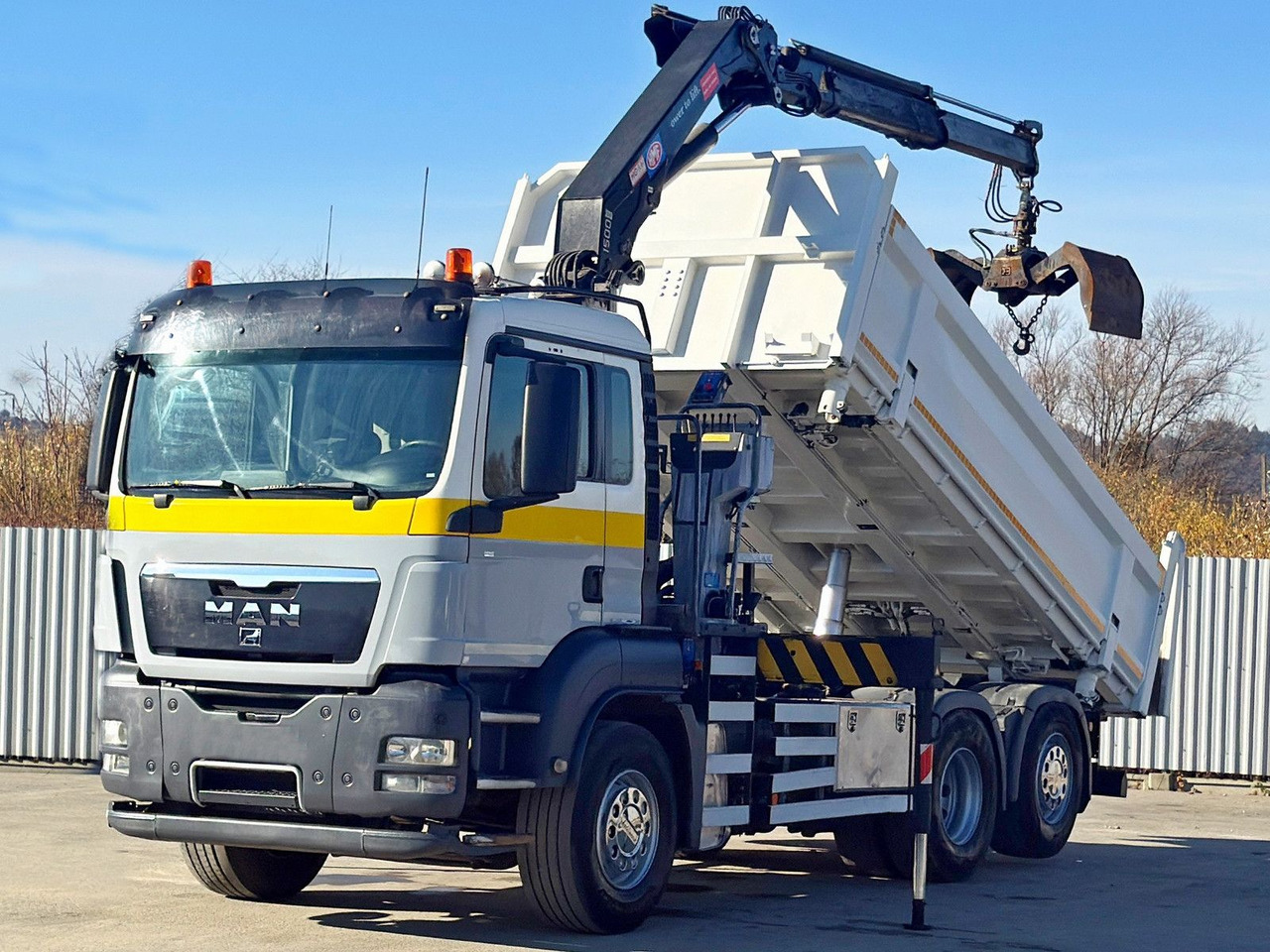 MAN TGS 28.320 * HMF 1500 - K2 * TOPZUSTAND - Φορτηγό με γερανό: φωτογραφία 2 MAN TGS 28.320 * HMF 1500 - K2 * TOPZUSTAND - Φορτηγό με γερανό: φωτογραφία 2