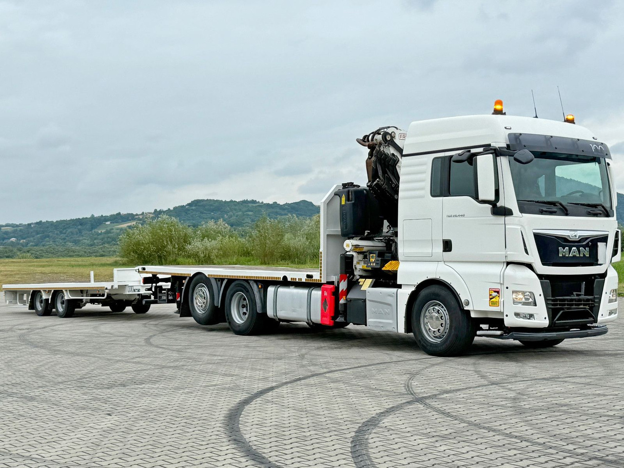 MAN TGX 26.440 * FASSI F455A.2.26E + FUNK + Anhänger - Φορτηγό με γερανό: φωτογραφία 4 MAN TGX 26.440 * FASSI F455A.2.26E + FUNK + Anhänger - Φορτηγό με γερανό: φωτογραφία 4