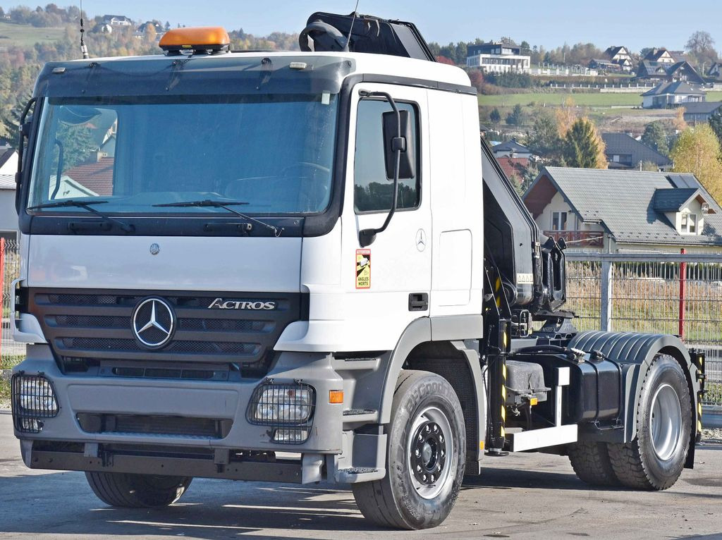 Mercedes-Benz ACTROS 1844 * Sattelzugmaschine *HIAB 330-5/FUNK Mercedes-Benz ACTROS 1844 * Sattelzugmaschine *HIAB 330-5/FUNK - Φορτηγό με γερανό, Τράκτορας: φωτογραφία 4 Mercedes-Benz ACTROS 1844 * Sattelzugmaschine *HIAB 330-5/FUNK Mercedes-Benz ACTROS 1844 * Sattelzugmaschine *HIAB 330-5/FUNK - Φορτηγό με γερανό, Τράκτορας: φωτογραφία 4