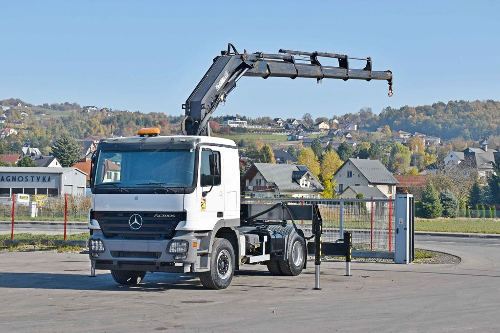 Mercedes-Benz ACTROS 1844 * Sattelzugmaschine *HIAB 330-5/FUNK Mercedes-Benz ACTROS 1844 * Sattelzugmaschine *HIAB 330-5/FUNK - Φορτηγό με γερανό, Τράκτορας: φωτογραφία 2 Mercedes-Benz ACTROS 1844 * Sattelzugmaschine *HIAB 330-5/FUNK Mercedes-Benz ACTROS 1844 * Sattelzugmaschine *HIAB 330-5/FUNK - Φορτηγό με γερανό, Τράκτορας: φωτογραφία 2