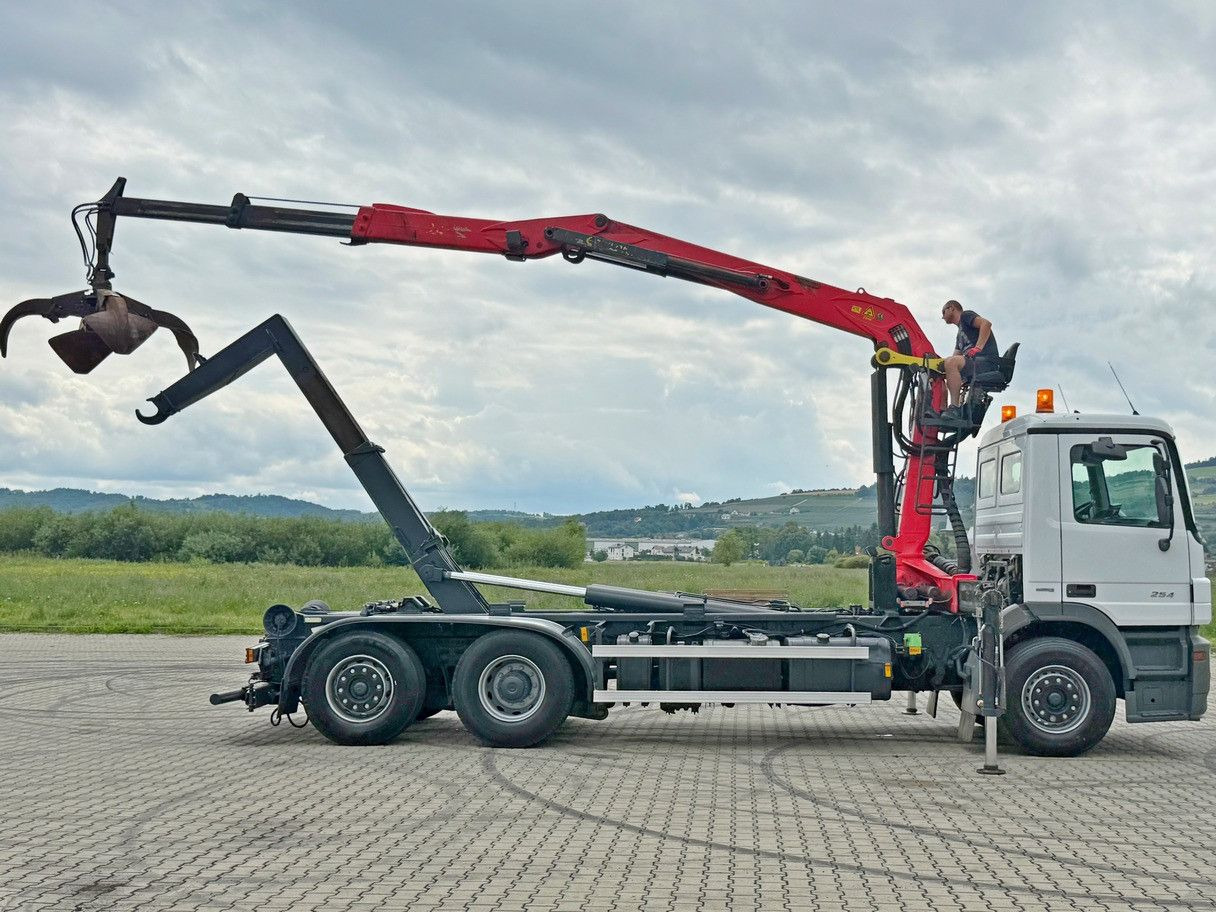 Mercedes-Benz ACTROS 2541 * ABROLLKIPPER * EPSILON E140Z81*TOP - Φορτηγό φόρτωσης γάντζου, Φορτηγό με γερανό: φωτογραφία 5 Mercedes-Benz ACTROS 2541 * ABROLLKIPPER * EPSILON E140Z81*TOP - Φορτηγό φόρτωσης γάντζου, Φορτηγό με γερανό: φωτογραφία 5