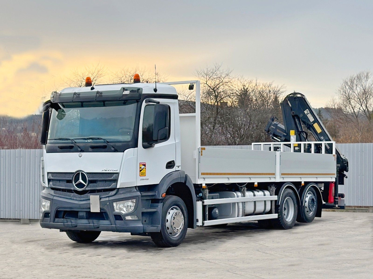 Mercedes-Benz ANTOS 2543* HIAB 144 BS - 2 HIDUO /FUNK - Φορτηγό με γερανό: φωτογραφία 3 Mercedes-Benz ANTOS 2543* HIAB 144 BS - 2 HIDUO /FUNK - Φορτηγό με γερανό: φωτογραφία 3