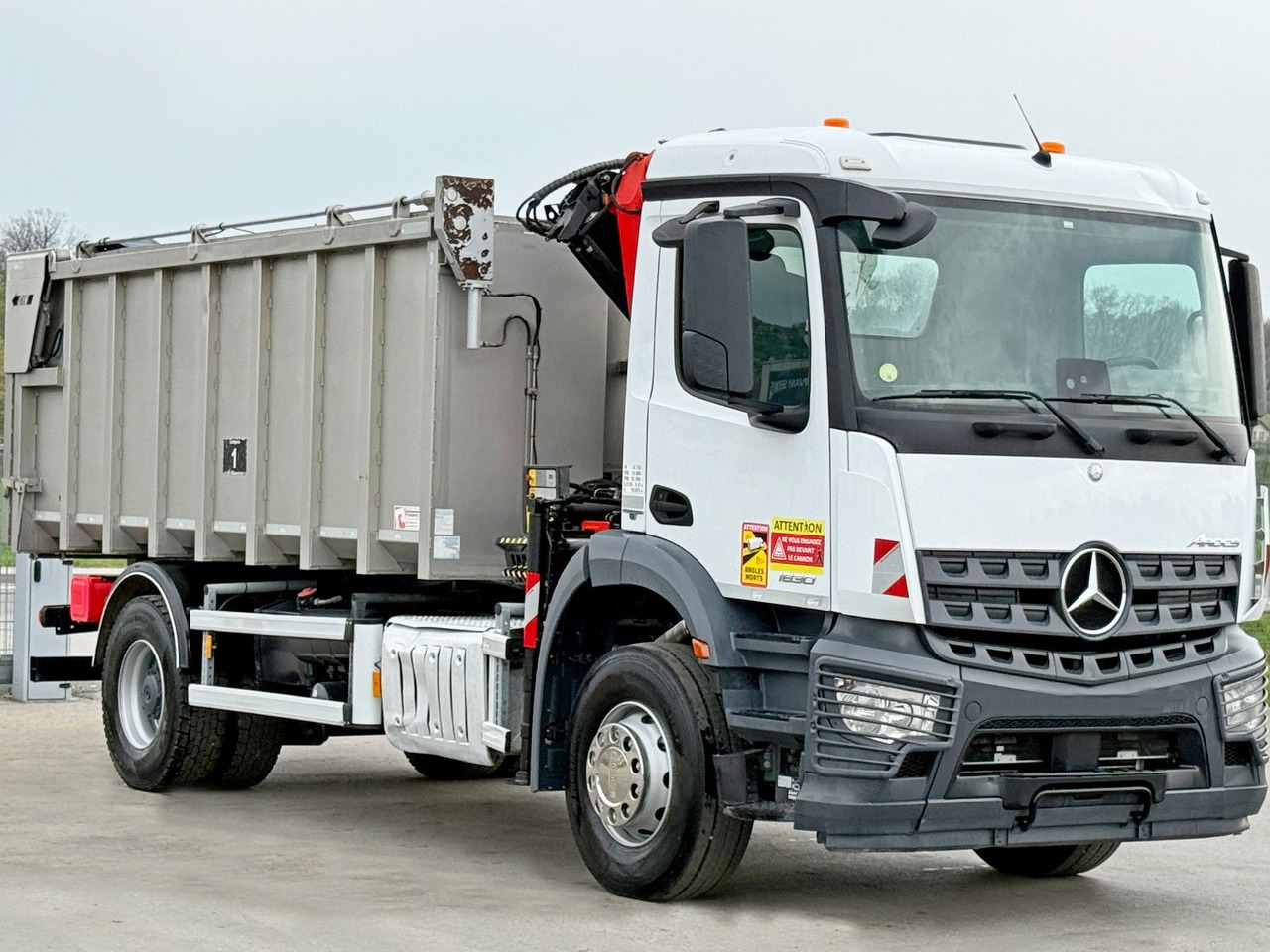 Mercedes-Benz AROCS 1830* KIPPER 5,00m * PK 7.501 SLD A + FUNK - Φορτηγό ανατρεπόμενο, Φορτηγό με γερανό: φωτογραφία 4 Mercedes-Benz AROCS 1830* KIPPER 5,00m * PK 7.501 SLD A + FUNK - Φορτηγό ανατρεπόμενο, Φορτηγό με γερανό: φωτογραφία 4