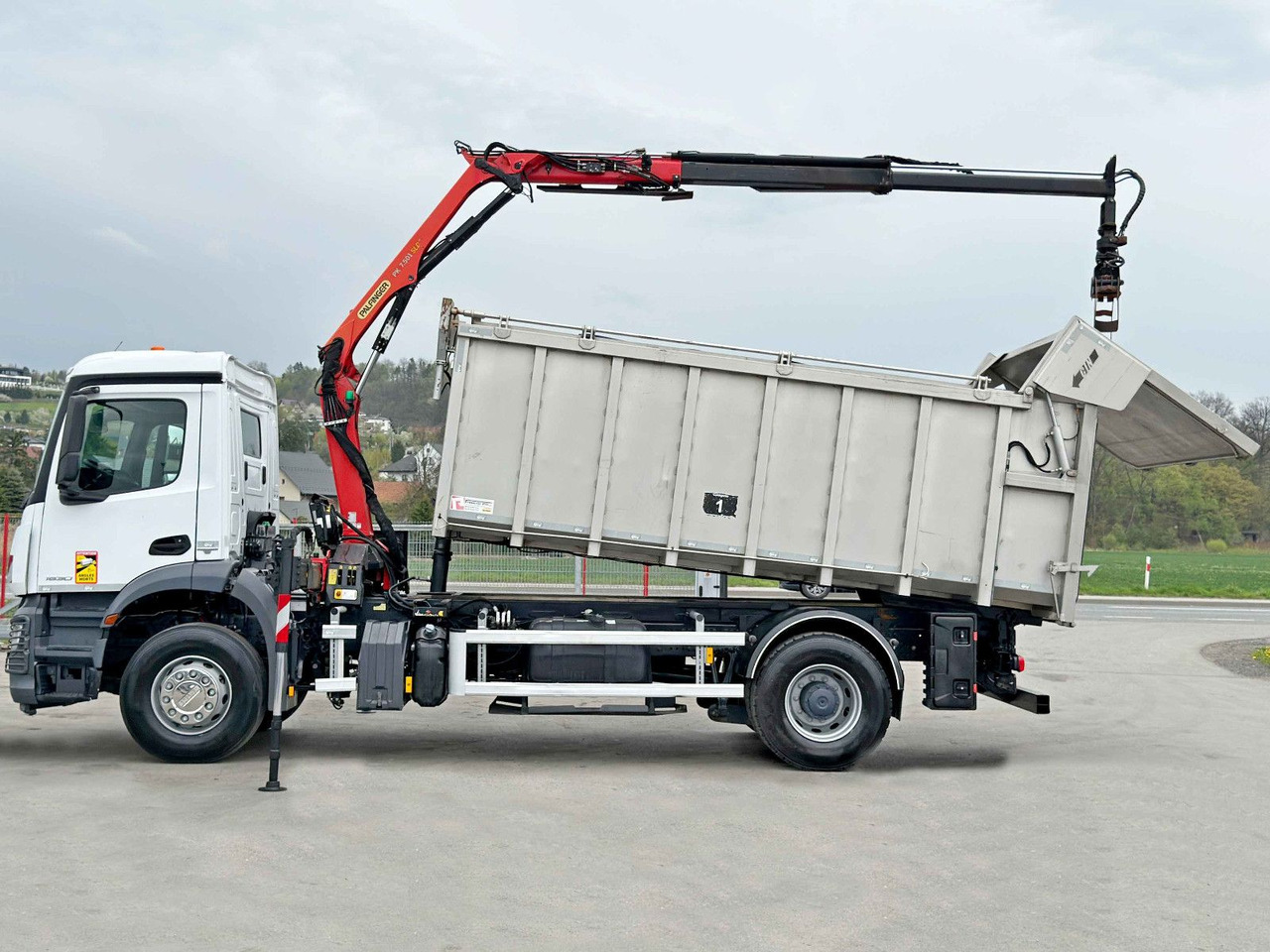 Mercedes-Benz AROCS 1830* KIPPER 5,00m * PK 7.501 SLD A + FUNK - Φορτηγό ανατρεπόμενο, Φορτηγό με γερανό: φωτογραφία 5 Mercedes-Benz AROCS 1830* KIPPER 5,00m * PK 7.501 SLD A + FUNK - Φορτηγό ανατρεπόμενο, Φορτηγό με γερανό: φωτογραφία 5