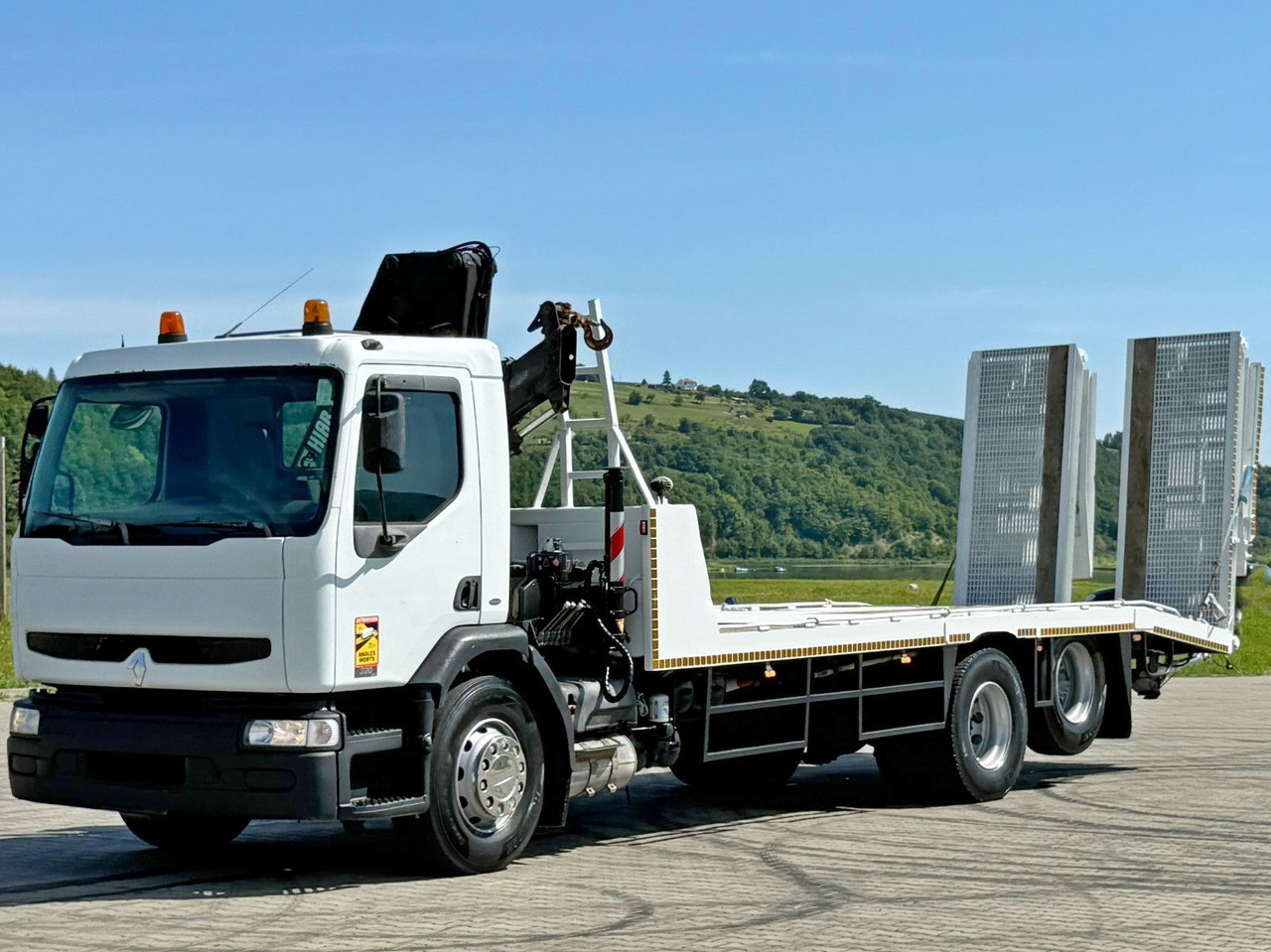 Renault KERAX 320 DCI* ABSCHLEPPWAGEN 7,35m + HIAB 140A - Φορτηγό ρυμούλκησης: φωτογραφία 5 Renault KERAX 320 DCI* ABSCHLEPPWAGEN 7,35m + HIAB 140A - Φορτηγό ρυμούλκησης: φωτογραφία 5