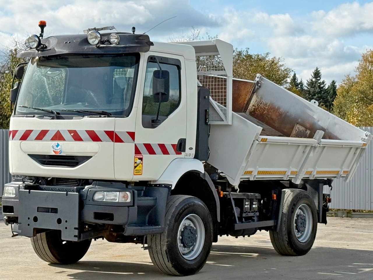 Renault MIDLUM 210 DCI* KIPPER 3,60m * 4x4 - Φορτηγό ανατρεπόμενο: φωτογραφία 3 Renault MIDLUM 210 DCI* KIPPER 3,60m * 4x4 - Φορτηγό ανατρεπόμενο: φωτογραφία 3