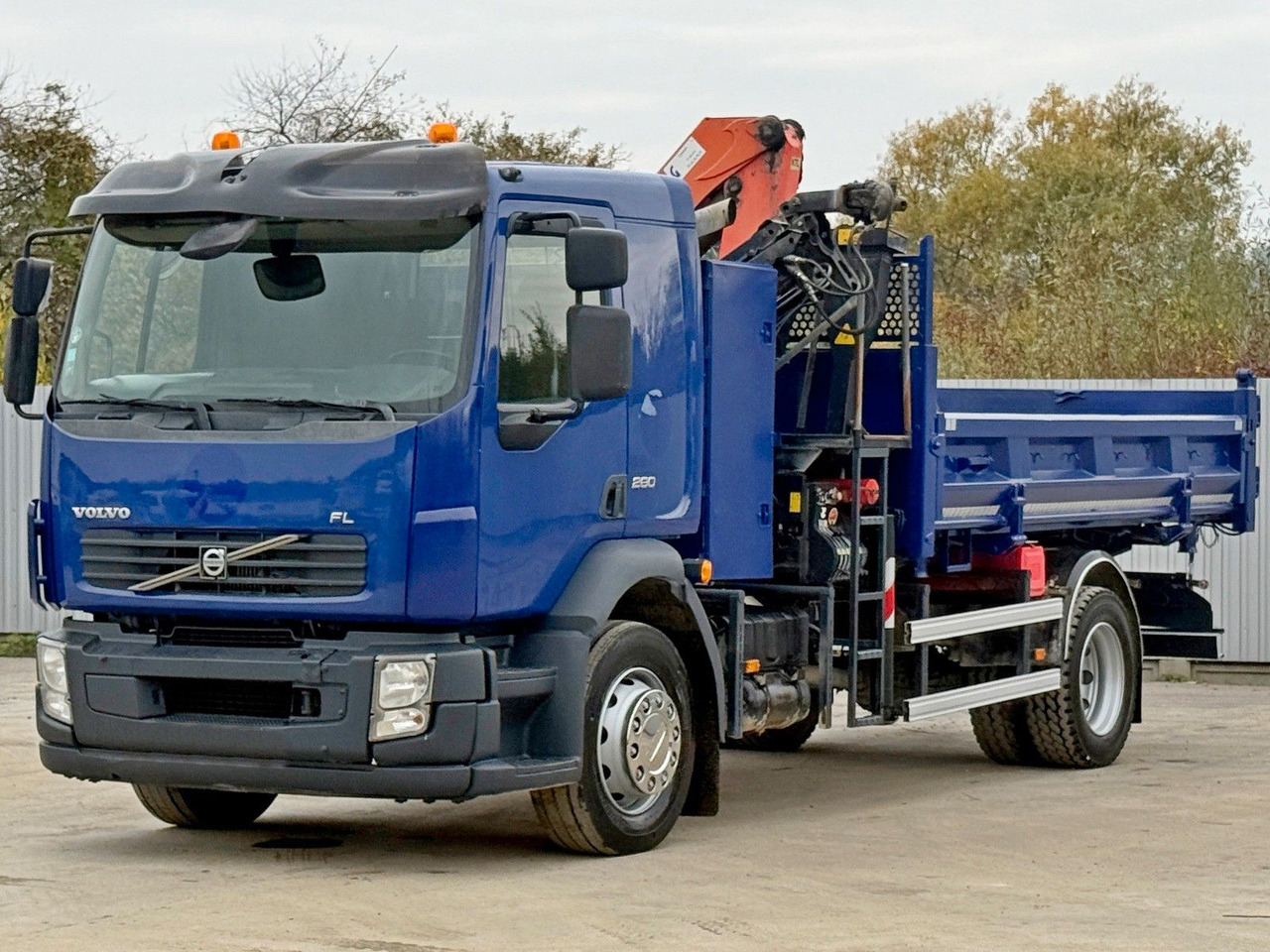 Volvo FL280 KIPPER 4,35m * PALFINGER PK 10000 + FUNK - Φορτηγό ανατρεπόμενο, Φορτηγό με γερανό: φωτογραφία 4 Volvo FL280 KIPPER 4,35m * PALFINGER PK 10000 + FUNK - Φορτηγό ανατρεπόμενο, Φορτηγό με γερανό: φωτογραφία 4