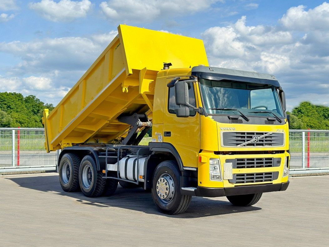 Volvo FM 370 Kipper 6,20 m + BORDMATIC / 8x4 Volvo FM 12 340 Kipper 5,05 m + BORDMATIC / 6x4 - Φορτηγό ανατρεπόμενο, Φορτηγό με γερανό: φωτογραφία 1 Volvo FM 370 Kipper 6,20 m + BORDMATIC / 8x4 Volvo FM 12 340 Kipper 5,05 m + BORDMATIC / 6x4 - Φορτηγό ανατρεπόμενο, Φορτηγό με γερανό: φωτογραφία 1