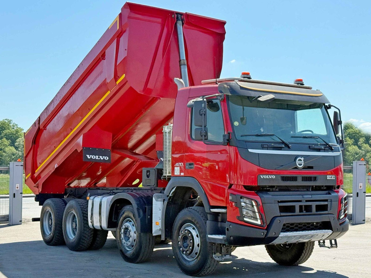 Volvo FMX 420 Kipper * TOPZUSTAND / 8x4 ! - Φορτηγό ανατρεπόμενο: φωτογραφία 3 Volvo FMX 420 Kipper * TOPZUSTAND / 8x4 ! - Φορτηγό ανατρεπόμενο: φωτογραφία 3