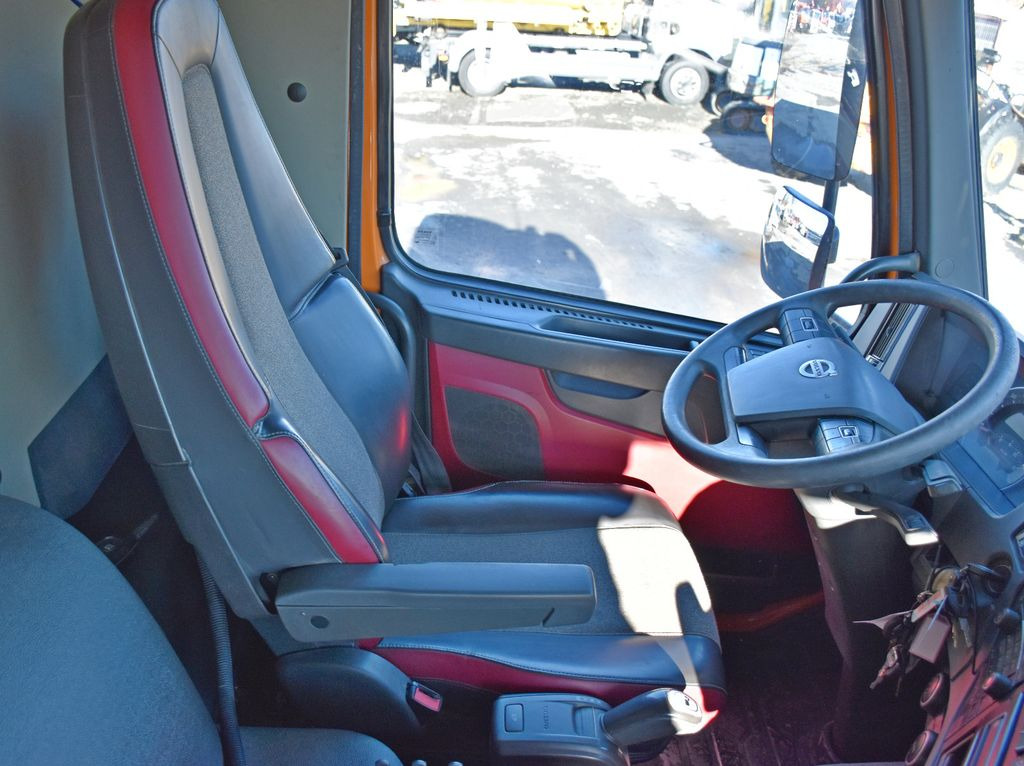 Φορτηγό ανατρεπόμενο Volvo FMX 460 Kipper * TOPZUSTAND / 8x4 !: φωτογραφία 13