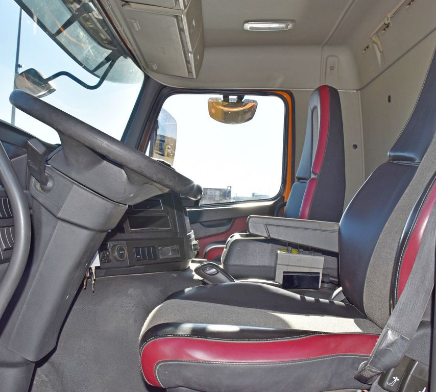 Φορτηγό ανατρεπόμενο Volvo FMX 460 Kipper * TOPZUSTAND / 8x4 !: φωτογραφία 10