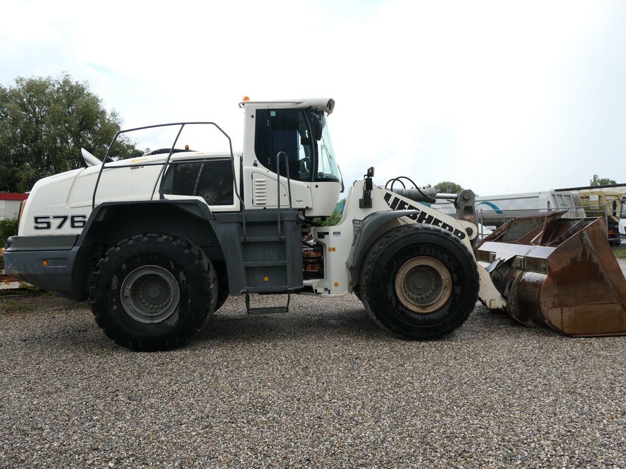 Liebherr L 576 - Ελαστιχοφόρος φορτωτής: φωτογραφία 2 Liebherr L 576 - Ελαστιχοφόρος φορτωτής: φωτογραφία 2