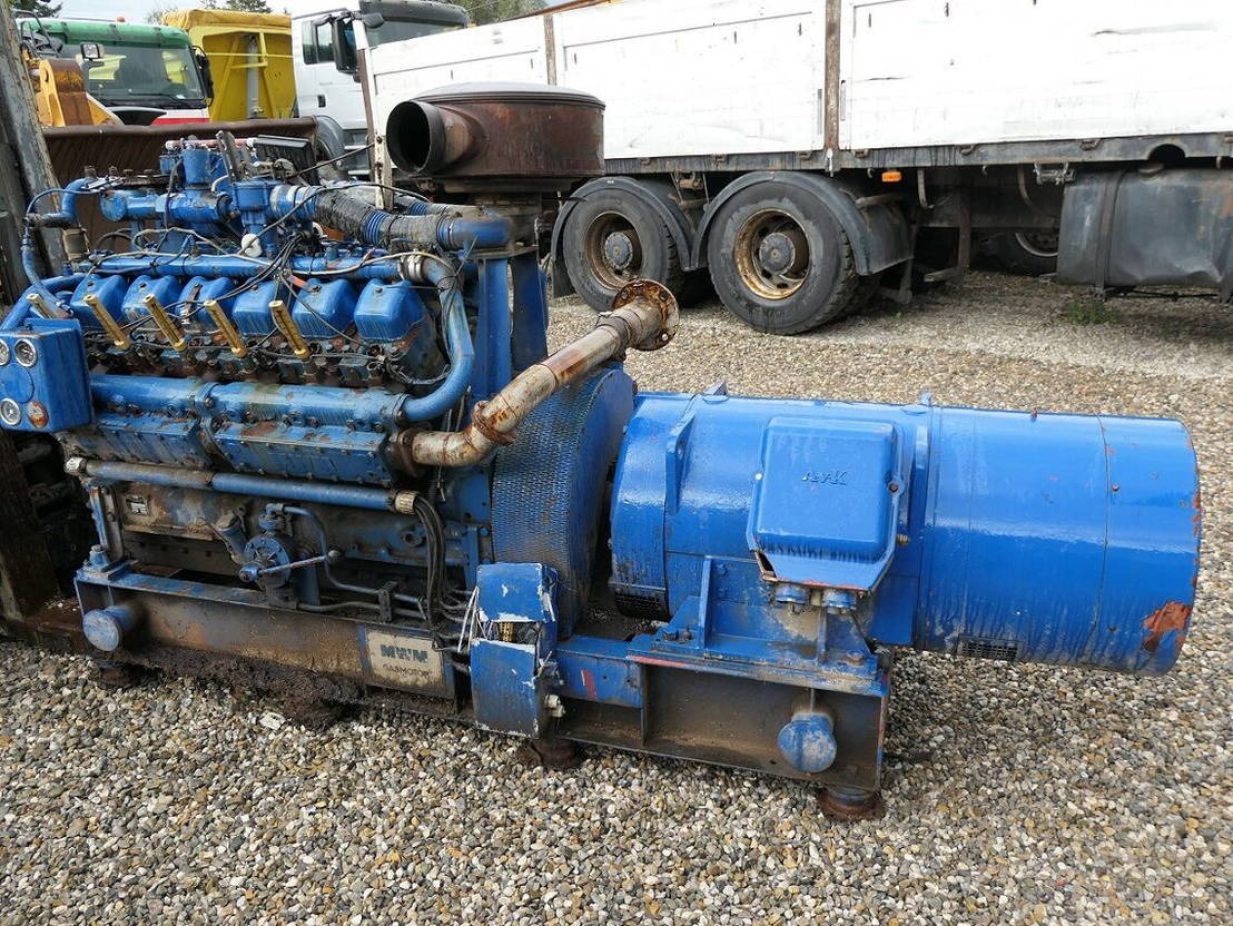 MWM G232 V12 - Βιομηχανική γεννήτρια: φωτογραφία 2 MWM G232 V12 - Βιομηχανική γεννήτρια: φωτογραφία 2