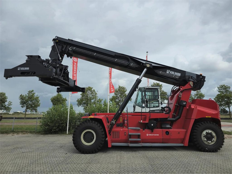 Kalmar DRU450-62S5 - Reachstacker: φωτογραφία 2 Kalmar DRU450-62S5 - Reachstacker: φωτογραφία 2