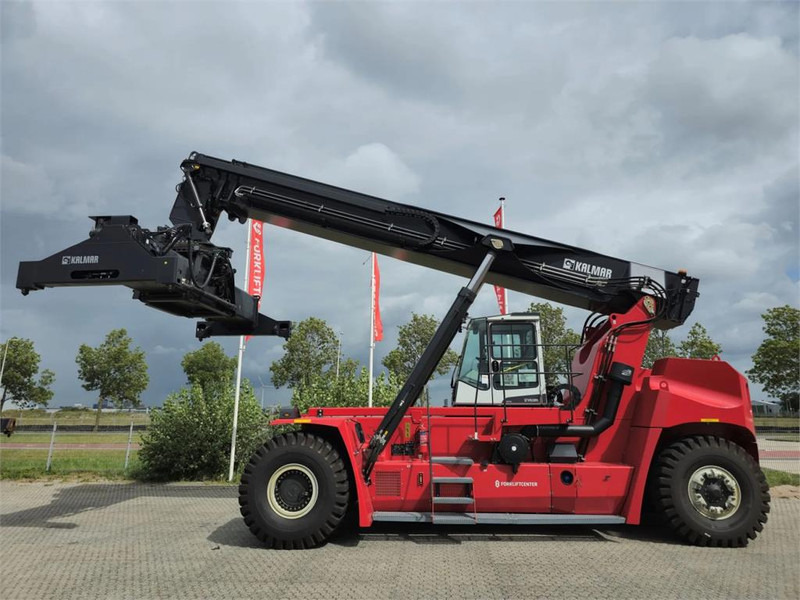 Kalmar DRU450-62S5 - Reachstacker: φωτογραφία 2 Kalmar DRU450-62S5 - Reachstacker: φωτογραφία 2