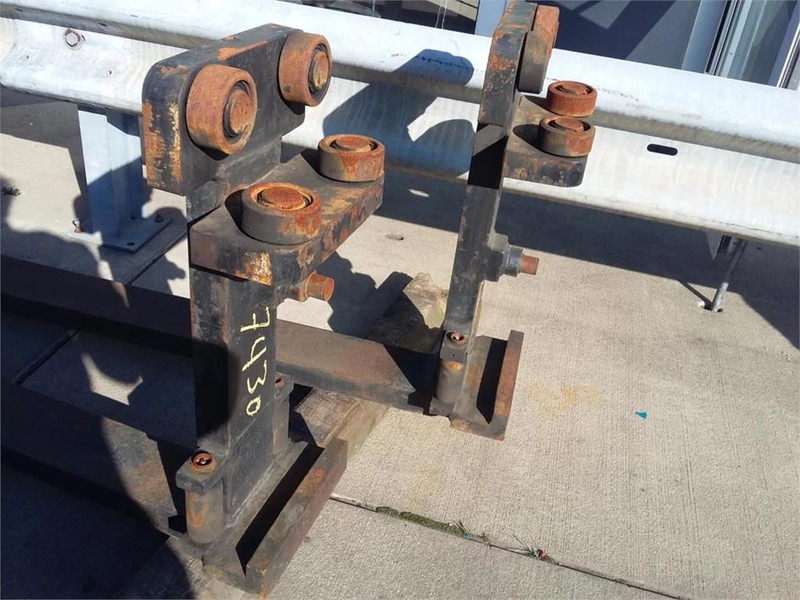 Kalmar ROLL-TYPE 2440X125X50 - Πιρούνες για Ανυψωτικό μηχάνημα: φωτογραφία 4 Kalmar ROLL-TYPE 2440X125X50 - Πιρούνες για Ανυψωτικό μηχάνημα: φωτογραφία 4