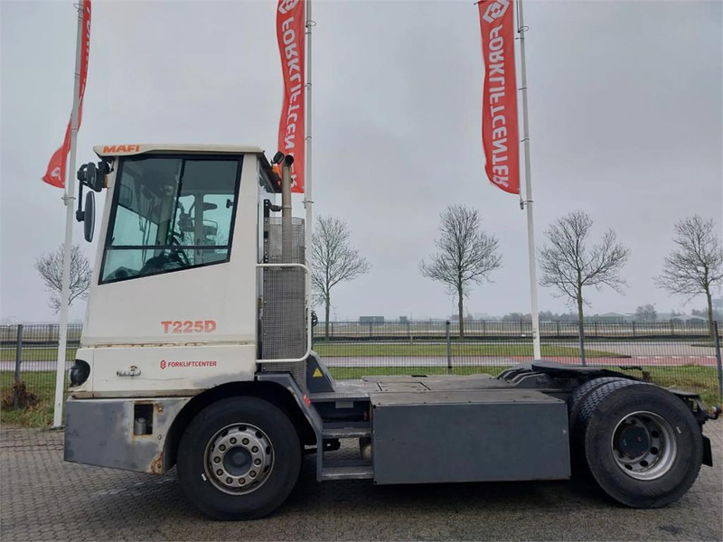 Mafi T225D - Τράκτορες τελωνείων: φωτογραφία 4 Mafi T225D - Τράκτορες τελωνείων: φωτογραφία 4