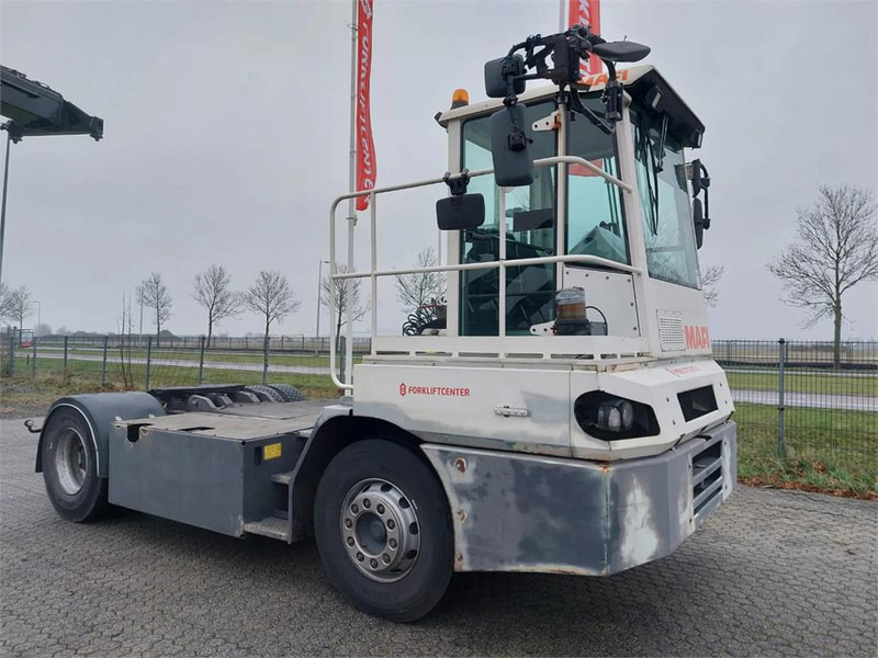 Mafi T225D - Τράκτορες τελωνείων: φωτογραφία 1 Mafi T225D - Τράκτορες τελωνείων: φωτογραφία 1