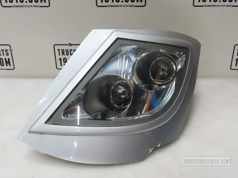 DAF 1784822 Lighting Skylight Li. - Προβολέας ομίχλης για Φορτηγό: φωτογραφία 1 DAF 1784822 Lighting Skylight Li. - Προβολέας ομίχλης για Φορτηγό: φωτογραφία 1