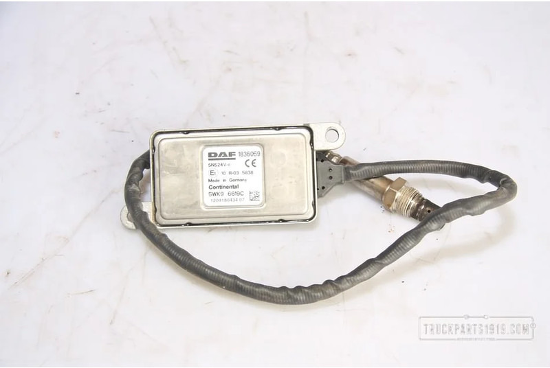DAF Exhaust System NOx sensor na kat - Σύστημα εξάτμισης για Φορτηγό: φωτογραφία 1 DAF Exhaust System NOx sensor na kat - Σύστημα εξάτμισης για Φορτηγό: φωτογραφία 1