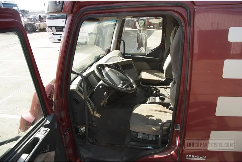 Renault Premium Body & Chassis Parts Cabine RENAULT PREMIUM - Καμπίνα και εσωτερικό για Φορτηγό: φωτογραφία 4 Renault Premium Body & Chassis Parts Cabine RENAULT PREMIUM - Καμπίνα και εσωτερικό για Φορτηγό: φωτογραφία 4
