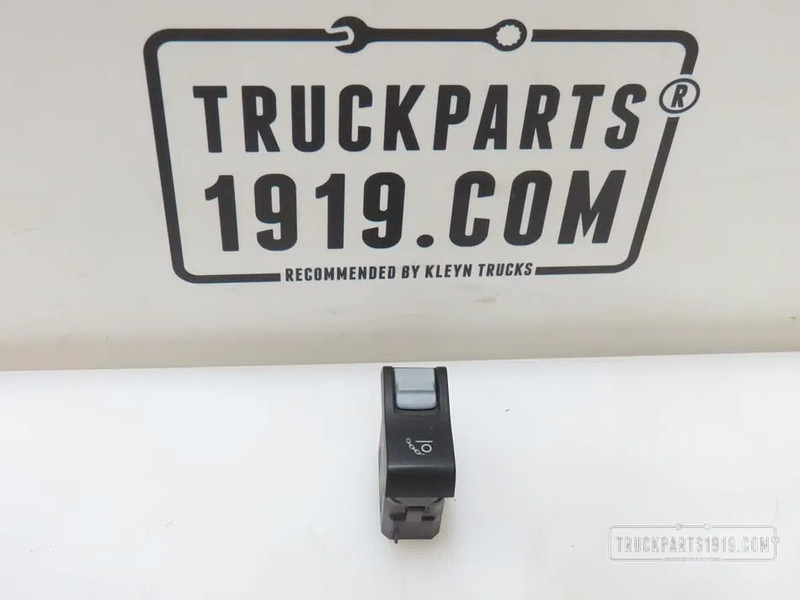 Scania 2239901 Schakelaar Scania - Ταμπλό αυτοκινήτου για Φορτηγό: φωτογραφία 1 Scania 2239901 Schakelaar Scania - Ταμπλό αυτοκινήτου για Φορτηγό: φωτογραφία 1