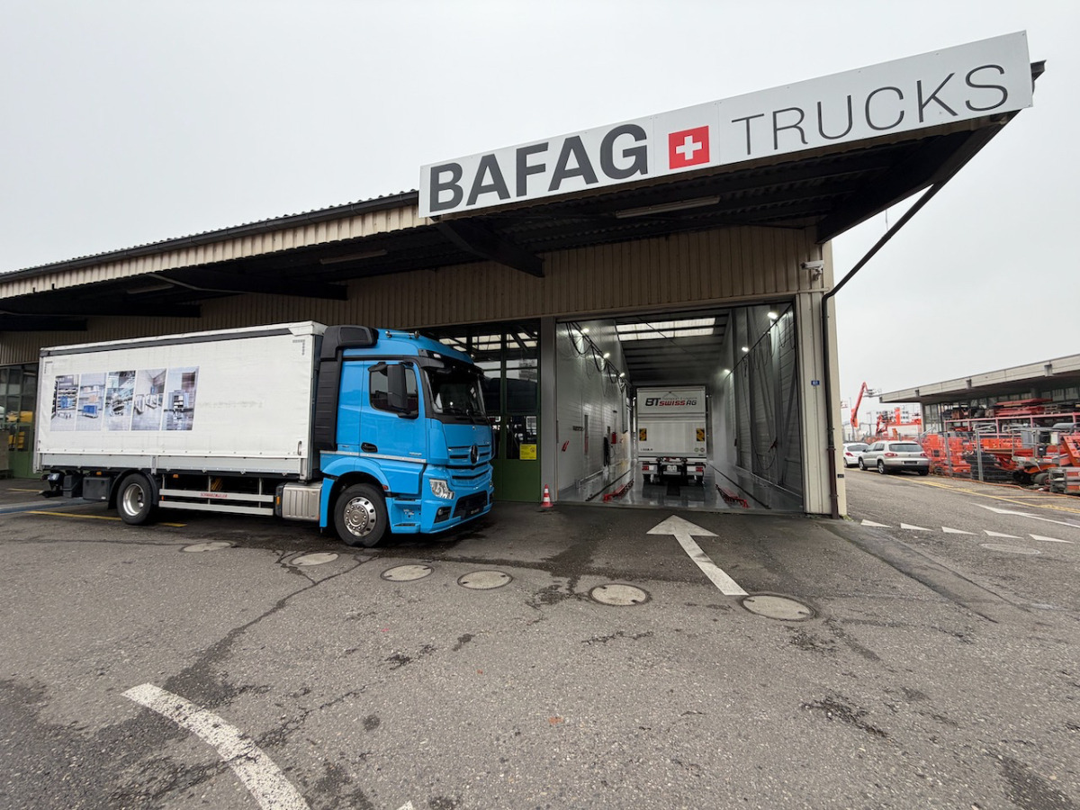 MERCEDES Mercedes Actros 1833L - Φορτηγό μουσαμάς: φωτογραφία 2 MERCEDES Mercedes Actros 1833L - Φορτηγό μουσαμάς: φωτογραφία 2