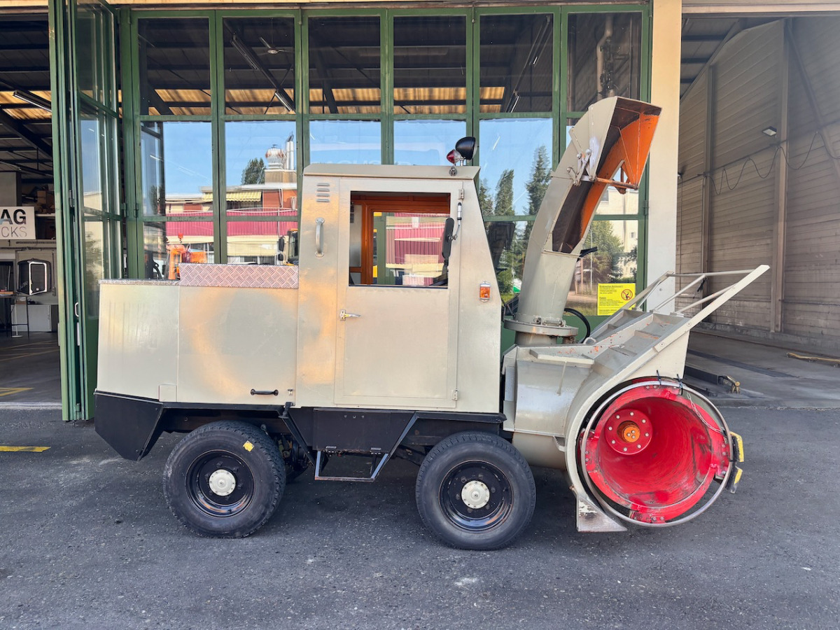 Marke Rolba R200 - Κοινοτικο όχημα/ Ειδικό όχημα: φωτογραφία 4 Marke Rolba R200 - Κοινοτικο όχημα/ Ειδικό όχημα: φωτογραφία 4