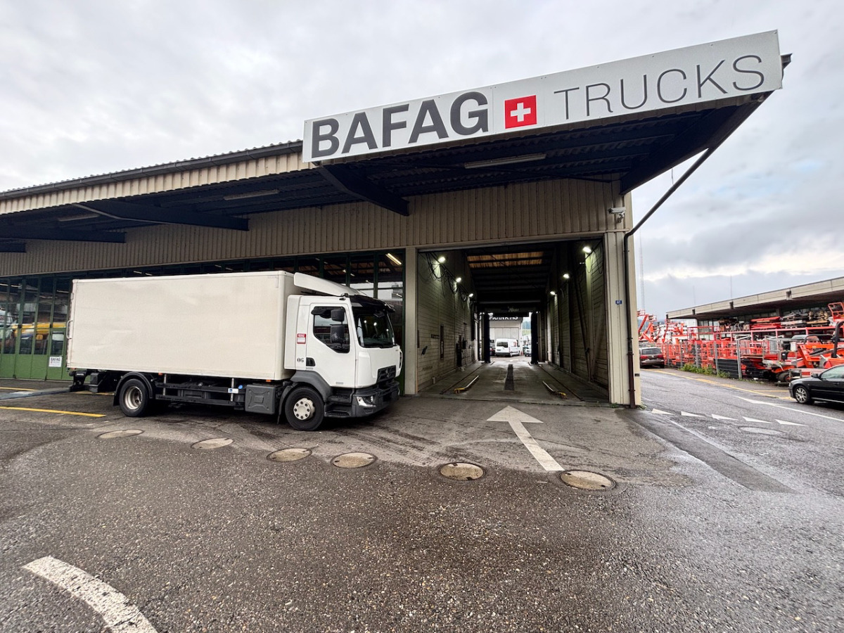 RENAULT D14.250 - Φορτηγό κόφα: φωτογραφία 2 RENAULT D14.250 - Φορτηγό κόφα: φωτογραφία 2