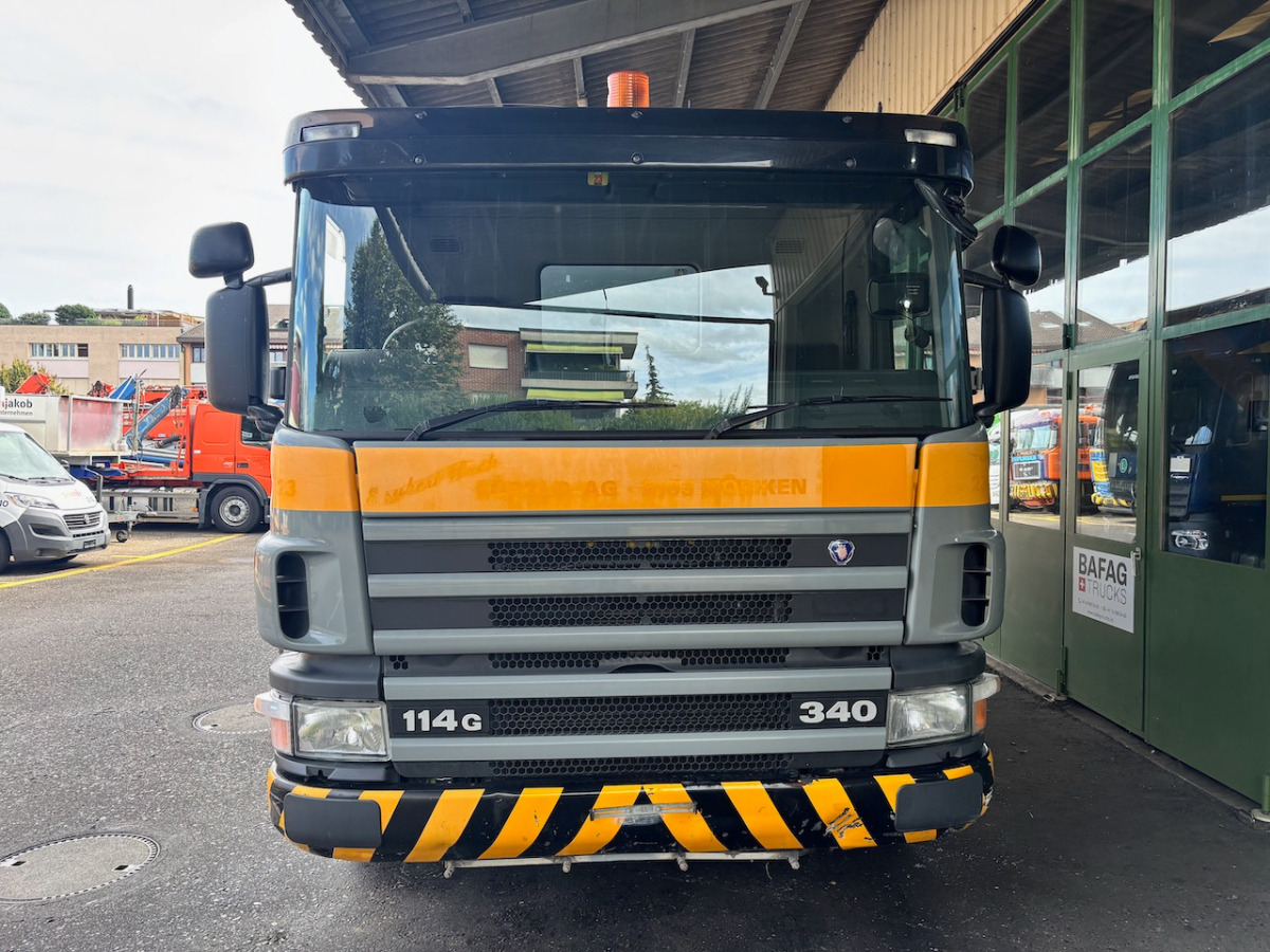 SCANIA P114 GB - Σάρωθρο δρόμων: φωτογραφία 3 SCANIA P114 GB - Σάρωθρο δρόμων: φωτογραφία 3