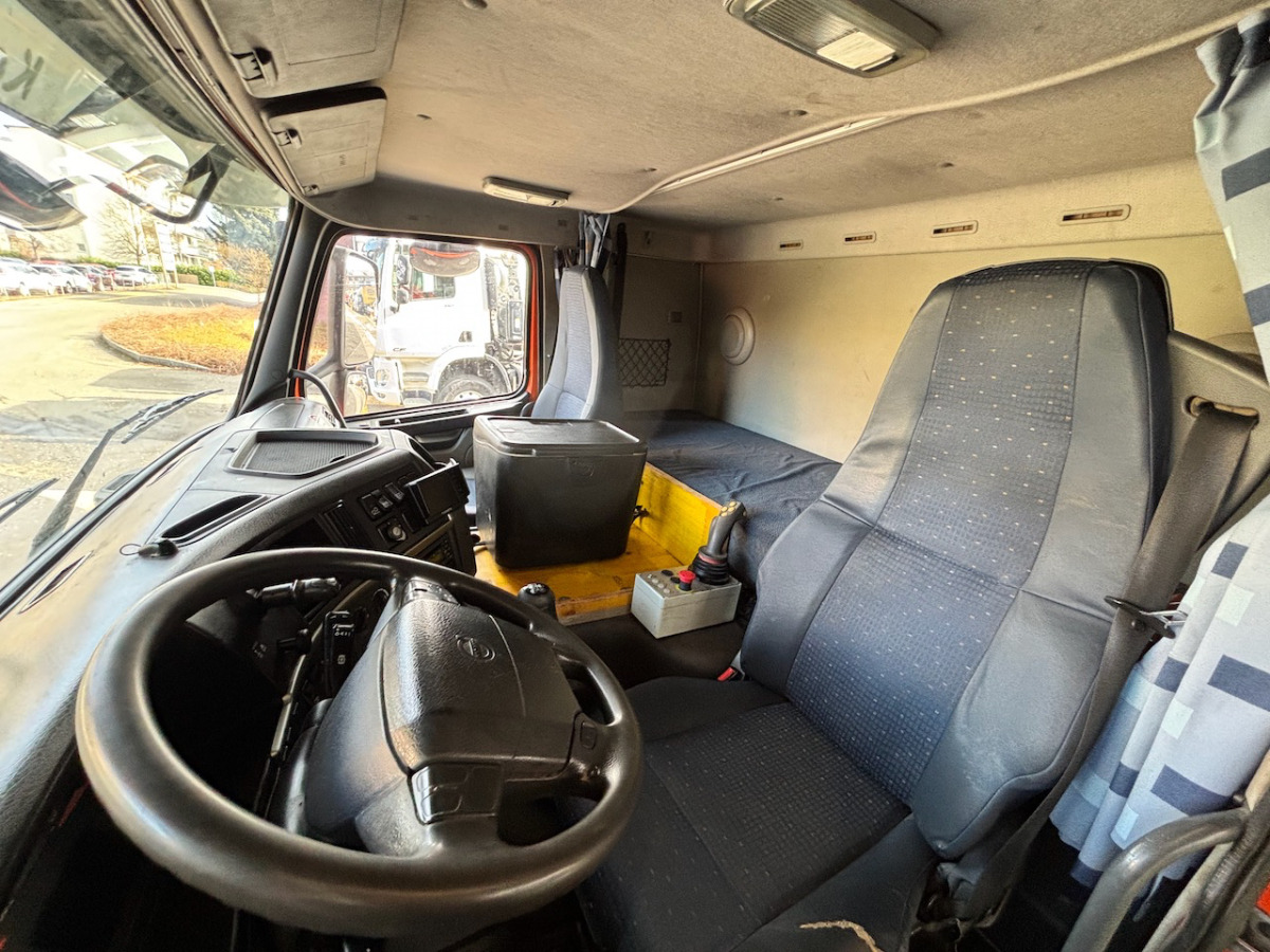 VOLVO FM 400 6x2R - Φορτηγό καδοφόρος φορτωτής: φωτογραφία 4 VOLVO FM 400 6x2R - Φορτηγό καδοφόρος φορτωτής: φωτογραφία 4