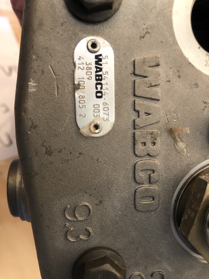 AIR COMPRESSOR MAN TGA - Κομπρεσέρ: φωτογραφία 5 AIR COMPRESSOR MAN TGA - Κομπρεσέρ: φωτογραφία 5