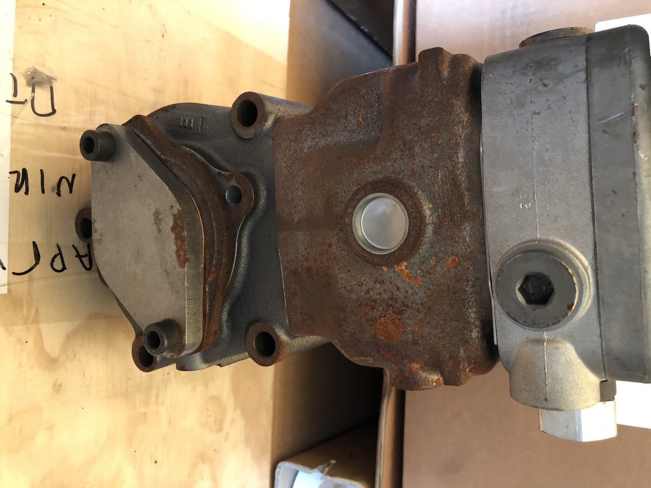 AIR COMPRESSOR MAN TGA - Κομπρεσέρ: φωτογραφία 3 AIR COMPRESSOR MAN TGA - Κομπρεσέρ: φωτογραφία 3