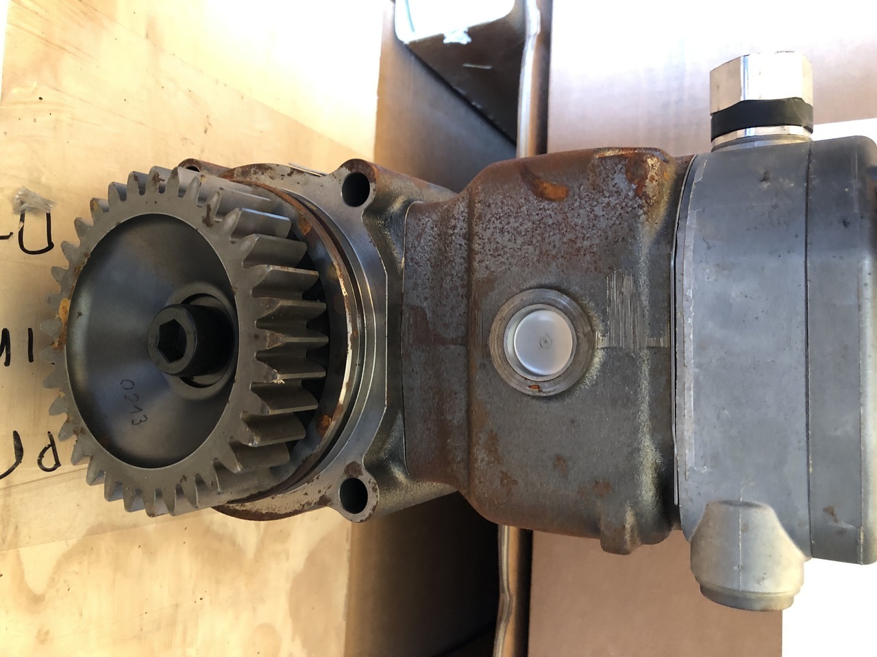 AIR COMPRESSOR MAN TGA - Κομπρεσέρ: φωτογραφία 1 AIR COMPRESSOR MAN TGA - Κομπρεσέρ: φωτογραφία 1